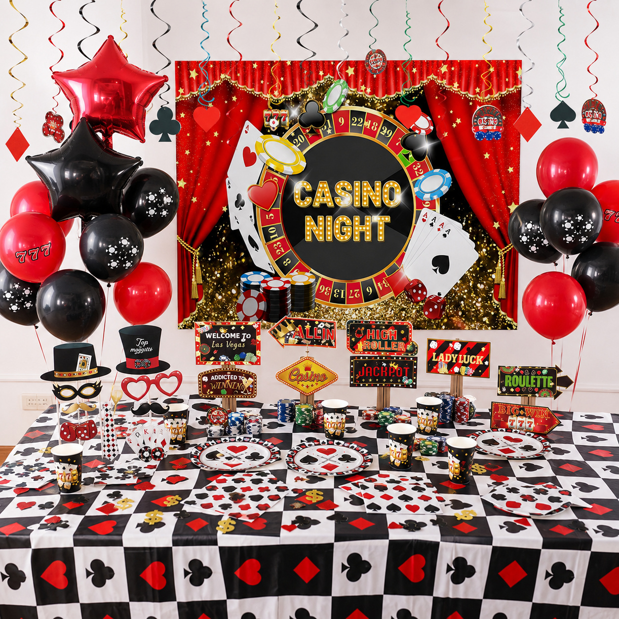 Casino themafeest met pokerchips, speelkaarten, feesttafel en Las Vegas versiering